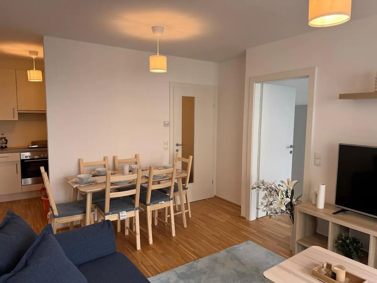 Apartment 2Br, Balcony, Central, Danube, U6 & S-Bahn - Axara Housing Brn 22 Vienna