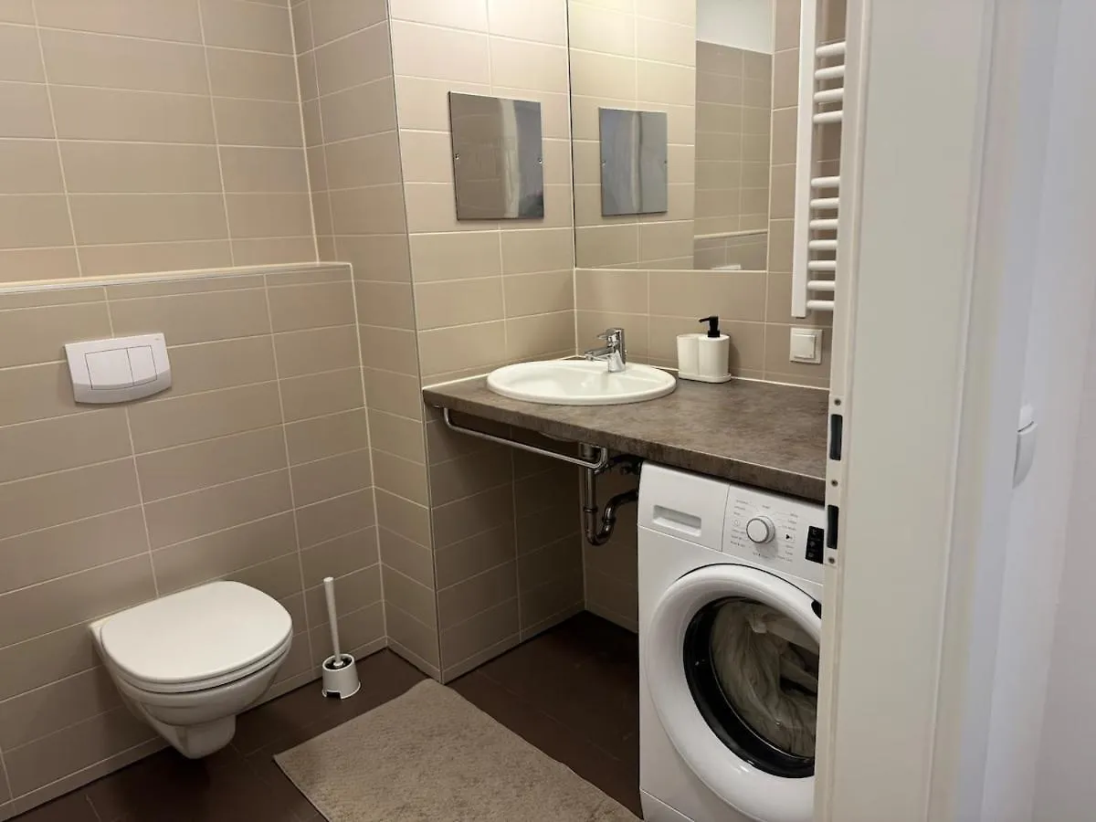 Apartment 2Br, Balcony, Central, Danube, U6 & S-Bahn - Axara Housing Brn 22 Vienna Austria