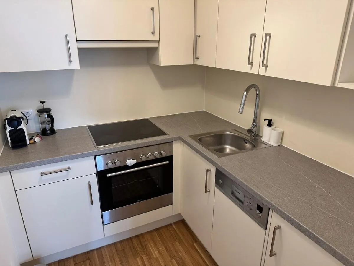 2Br, Balcony, Central, Danube, U6 & S-Bahn - Axara Housing Brn 22 Vienna