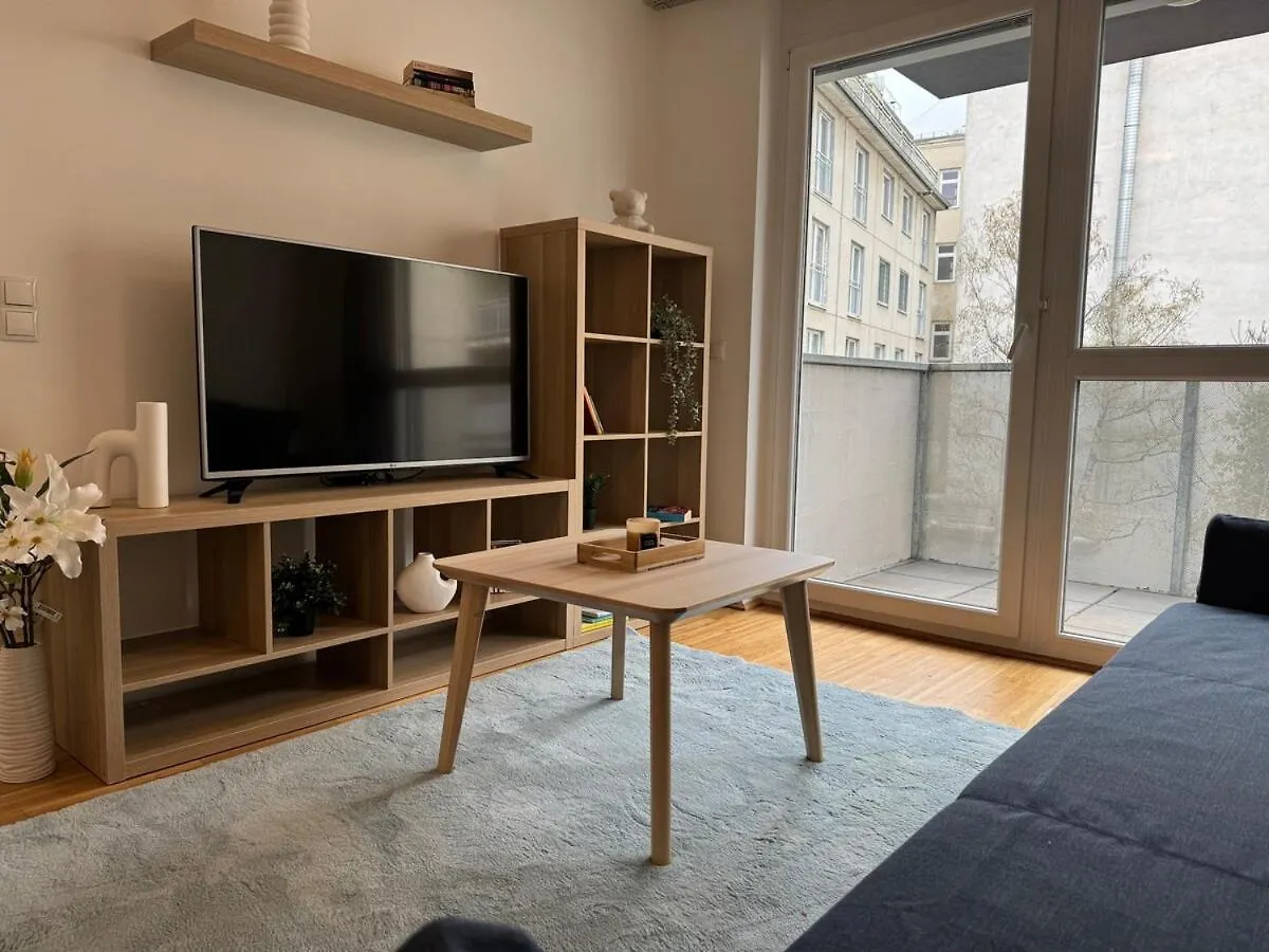 2Br, Balcony, Central, Danube, U6 & S-Bahn - Axara Housing Brn 22 Vienna